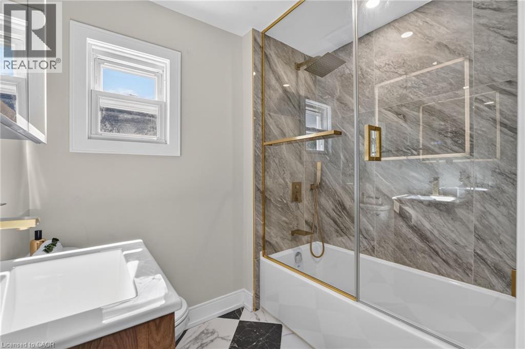 215 Paling Avenue — photo 31