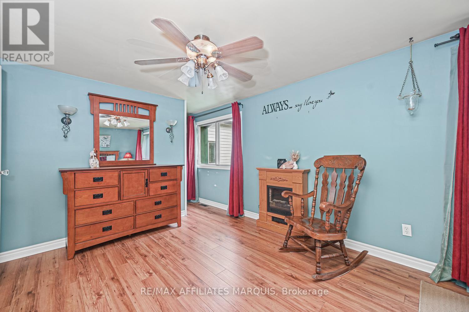 719 IRELAND ROAD - 26