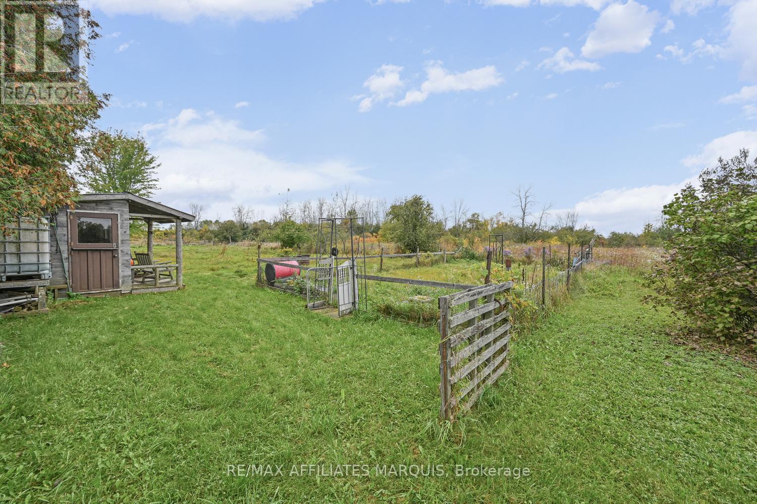 719 IRELAND ROAD - 38