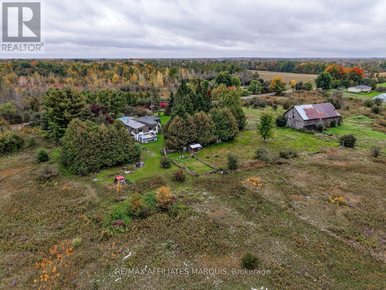 719 Ireland Road — photo 48