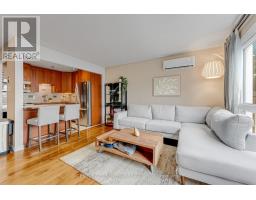 19 A Banner Road, Ottawa, ON K2H8T3 Photo 10
