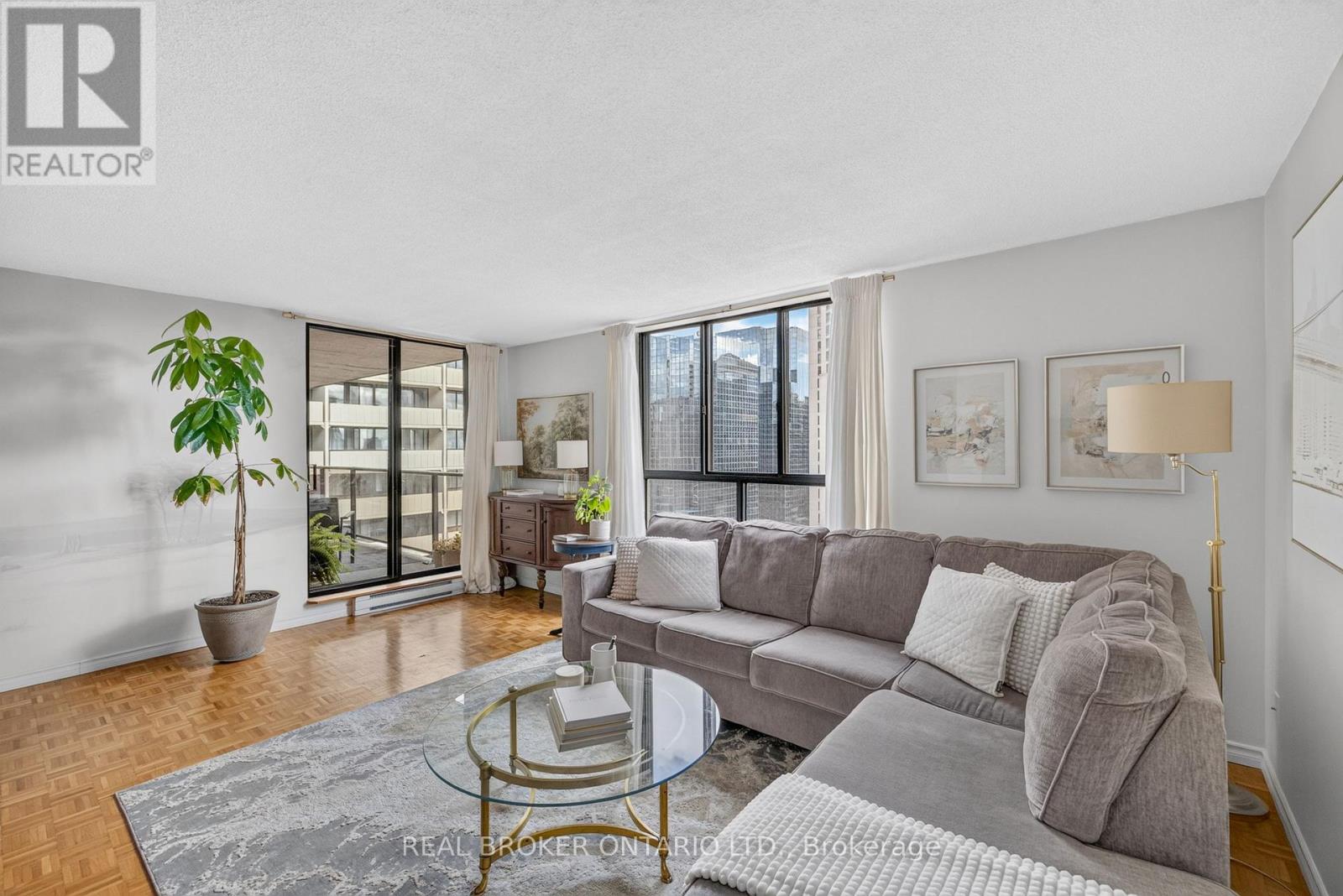 #1601 475 LAURIER AVENUE W - 8