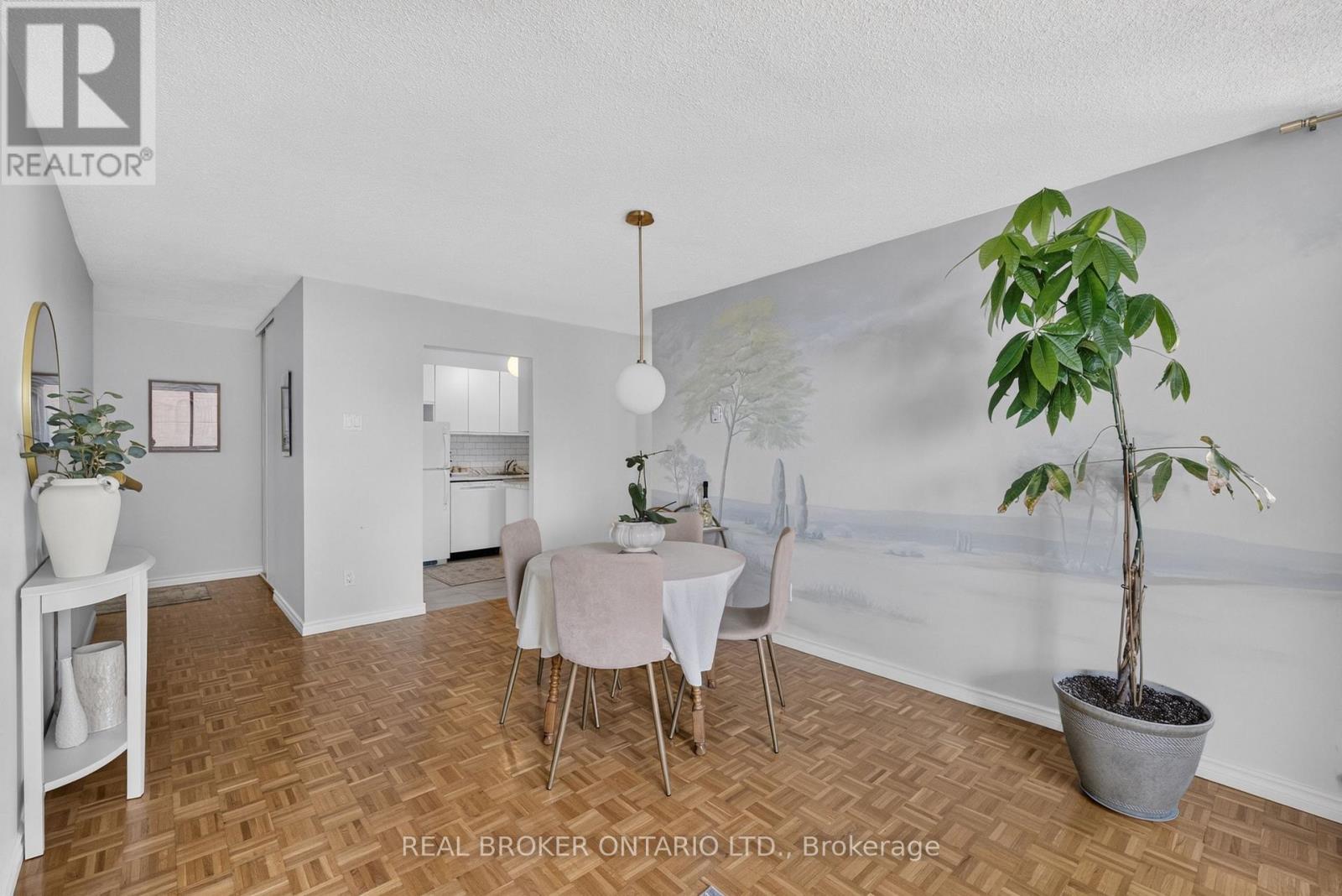 #1601 475 LAURIER AVENUE W - 9
