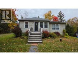 15 Avery Lane, photo 3