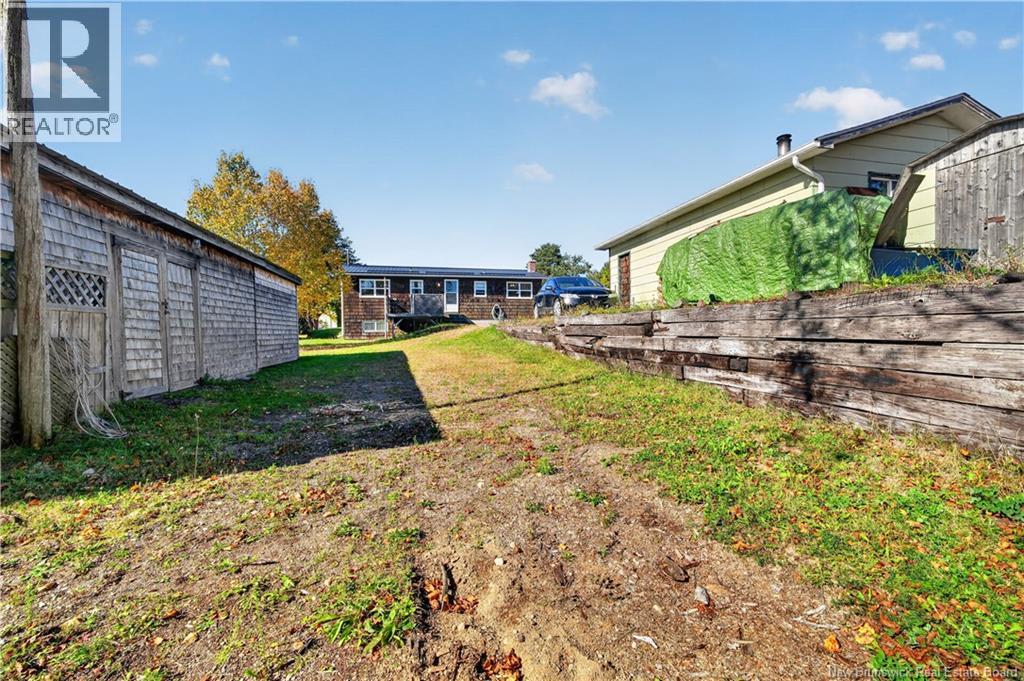 6 Clearwater Street - 34