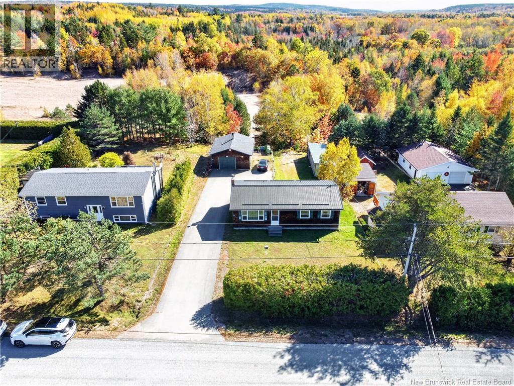 6 Clearwater Street - 41