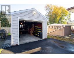 10 Manor Drive, Brockville, ON K6V3E6 Photo 45