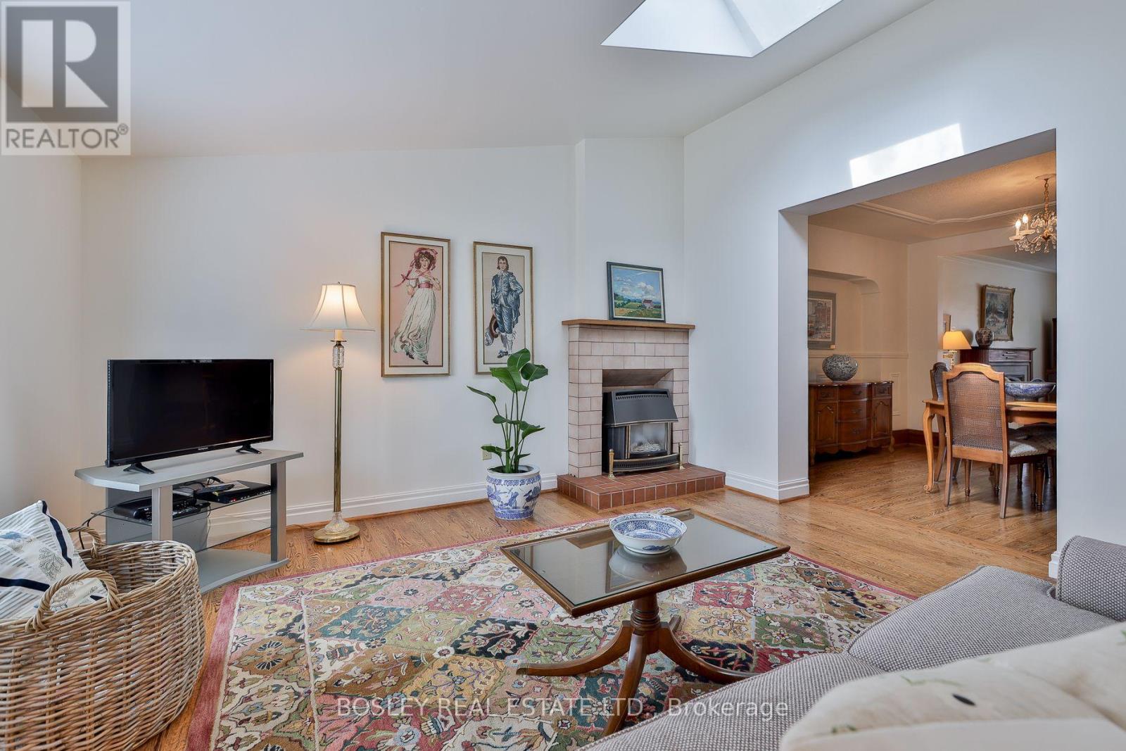 41 St Cuthberts Road, Toronto, ON photo 12