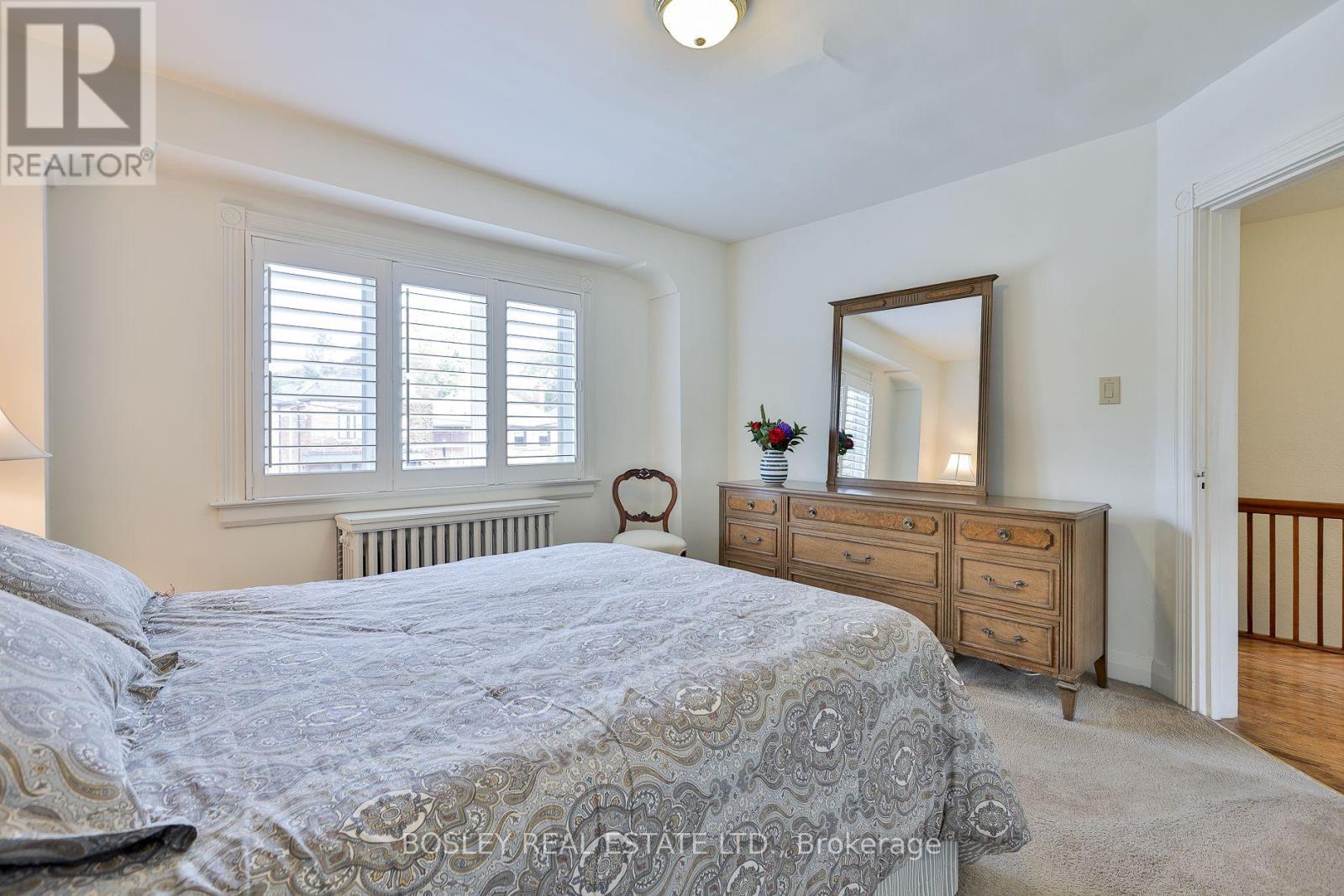 41 St Cuthberts Road, Toronto, ON photo 21