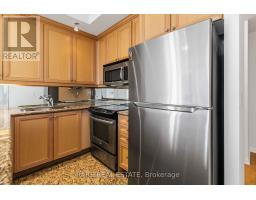 1515 - 628 Fleet Street, Toronto, ON M5V1A8 Photo 7