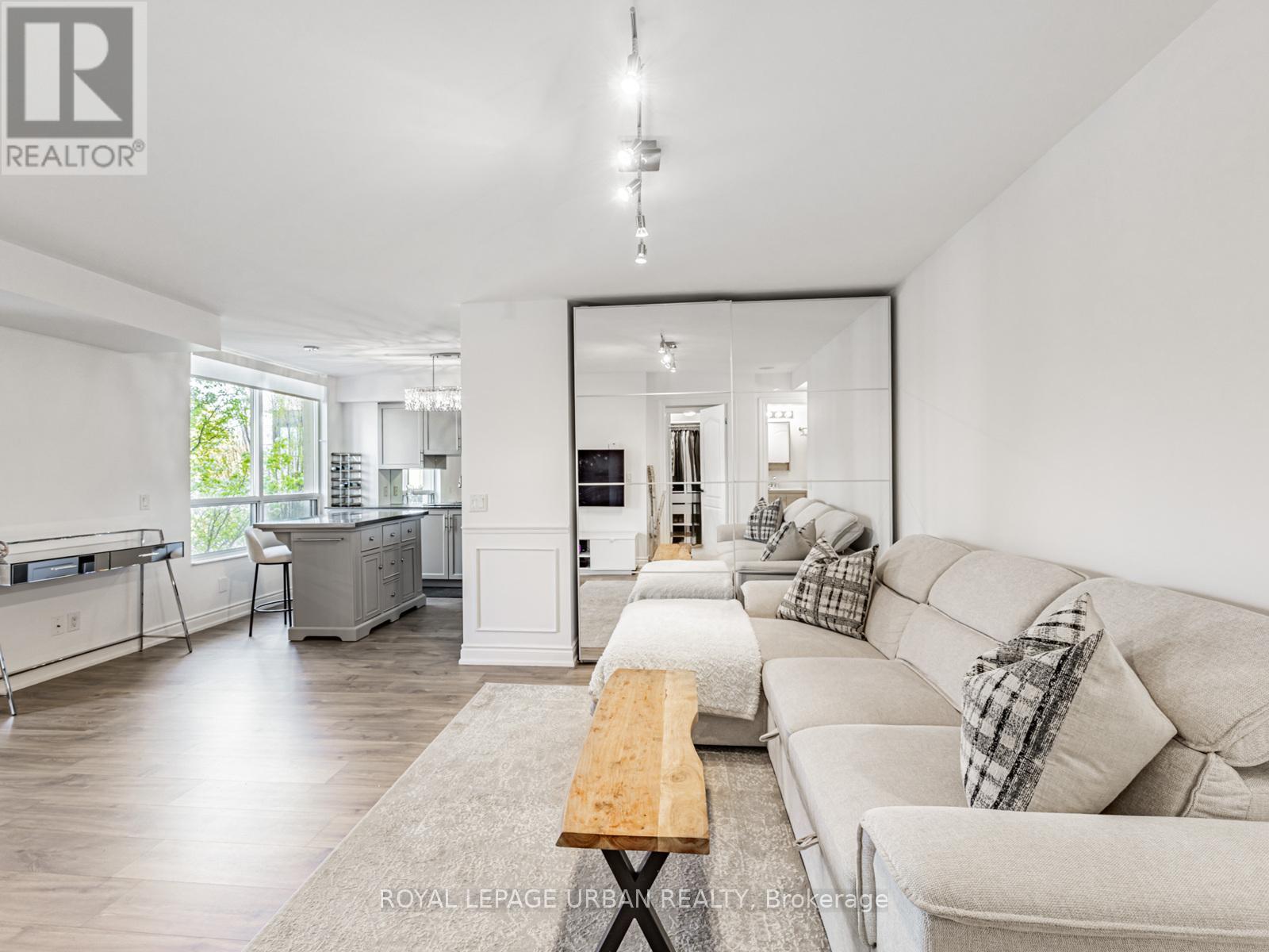 202- 1103 Leslie Street, Toronto, ON photo 9