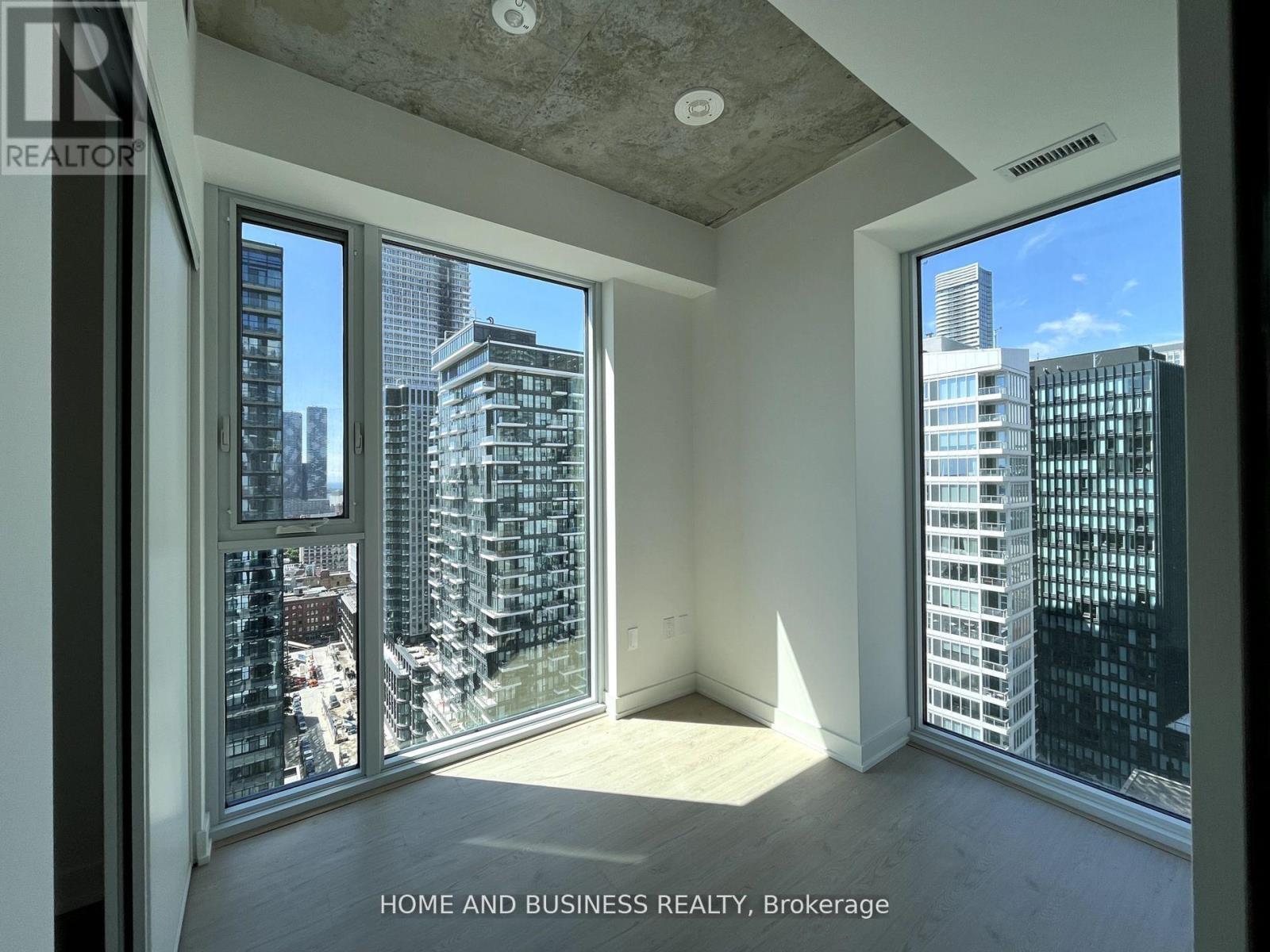 65 Mutual Street — photo 19