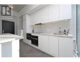2604 - 158 Front Street E, Toronto, ON M5A0K9 Photo 6