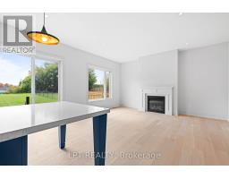 5 Richmond Park Drive, Georgina, ON L4P0H2 Photo 12