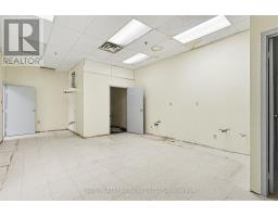 3 - 145 Konrad Crescent, Markham, ON L3R9T9 Photo 8