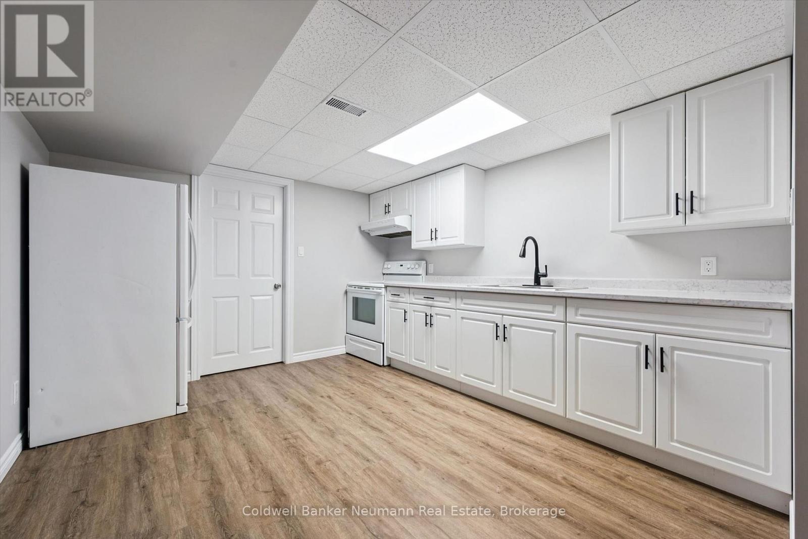 22 Carter Drive — photo 34