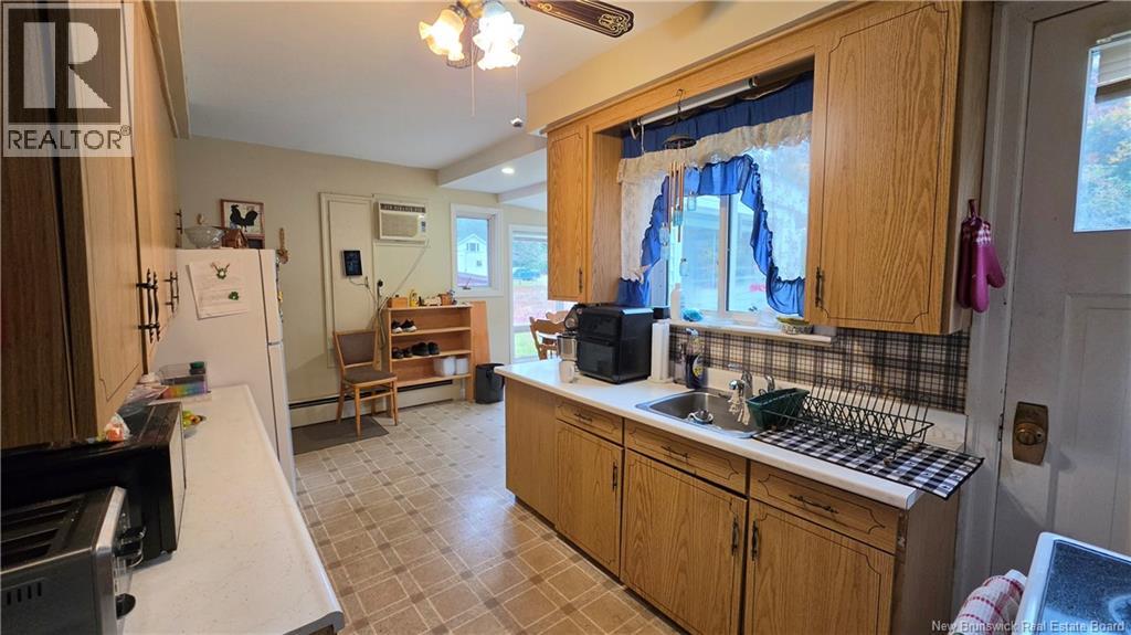 669 Eagle Rock Road - 16