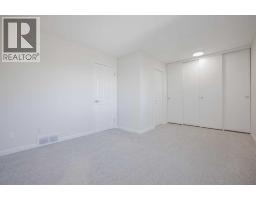 383 Woodfield Road Sw, Calgary, AB T2W3V8 Photo 20