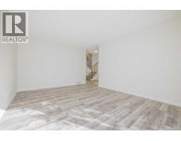 Primary Bedroom - 383 Woodfield Road Sw, Calgary, AB T2W3V8 Photo 7