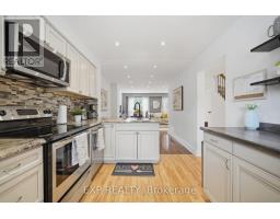 157 Moregate Crescent, Brampton, ON L6S3K9 Photo 10