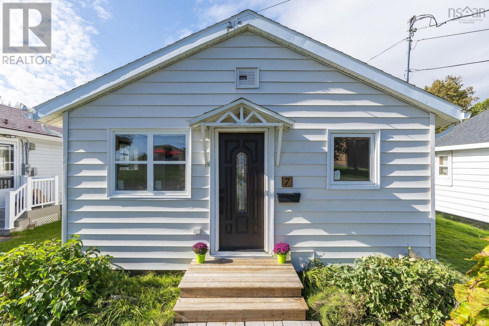 Property 2 of 48 of 7 Osborne Avenue