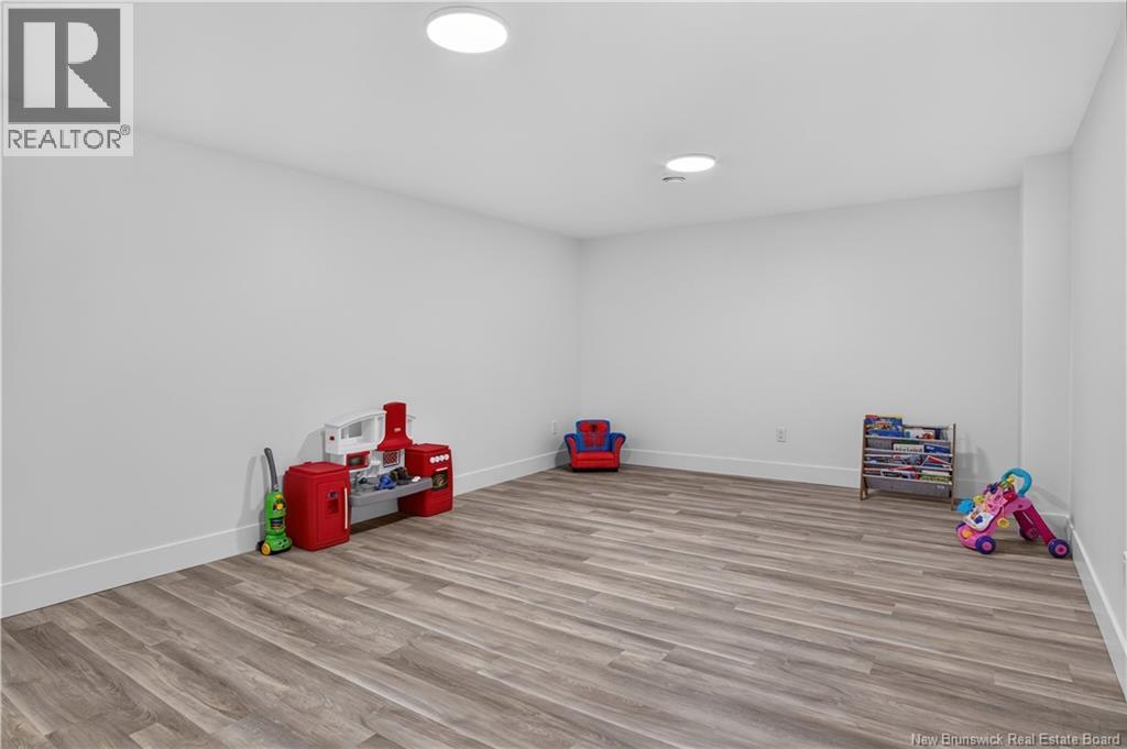 22 Carlingford Drive - 40