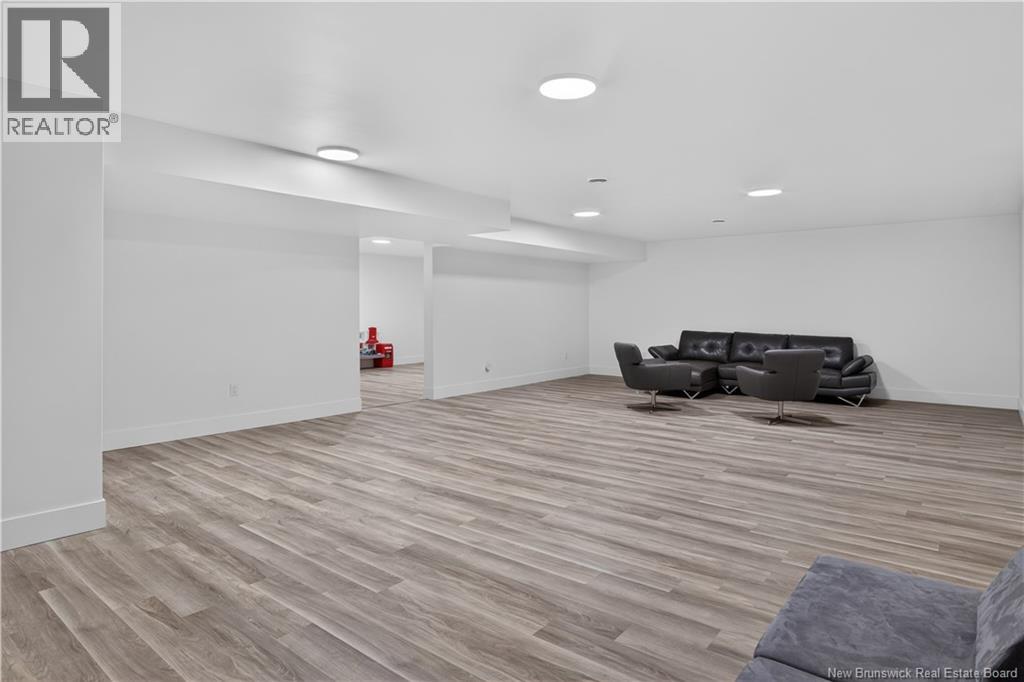 22 Carlingford Drive - 42