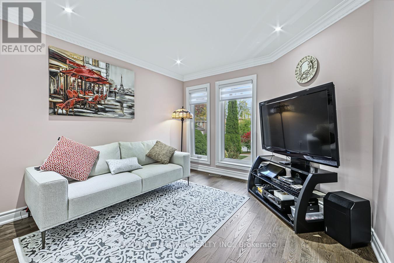 39 CHISWICK CRESCENT - 5