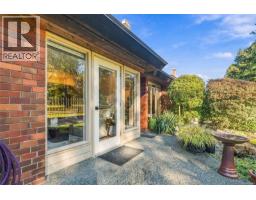 115 2345 Cedar Hill Cross Rd, Oak Bay, BC V8P5M8 Photo 33