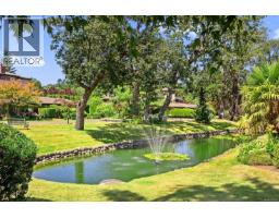 115 2345 Cedar Hill Cross Rd, Oak Bay, BC V8P5M8 Photo 48