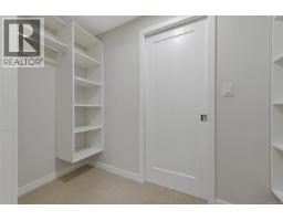 408 4030 Shelbourne St, Saanich, BC V8N3E4 Photo 17