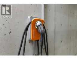 408 4030 Shelbourne St, Saanich, BC V8N3E4 Photo 45