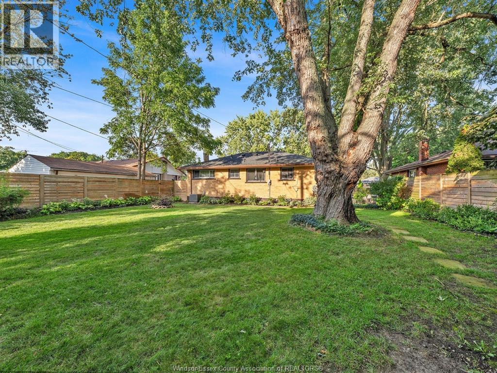 4255 LONGFELLOW - 19