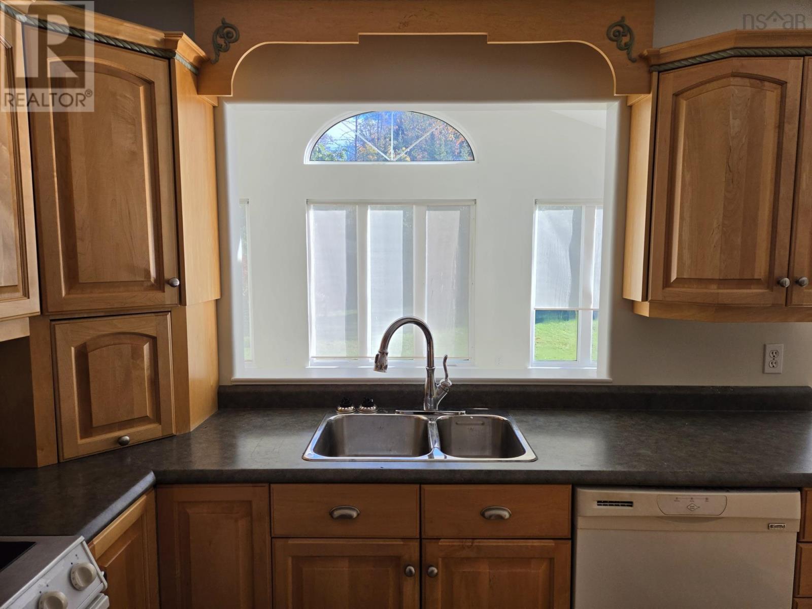 71 Harris Avenue - 5