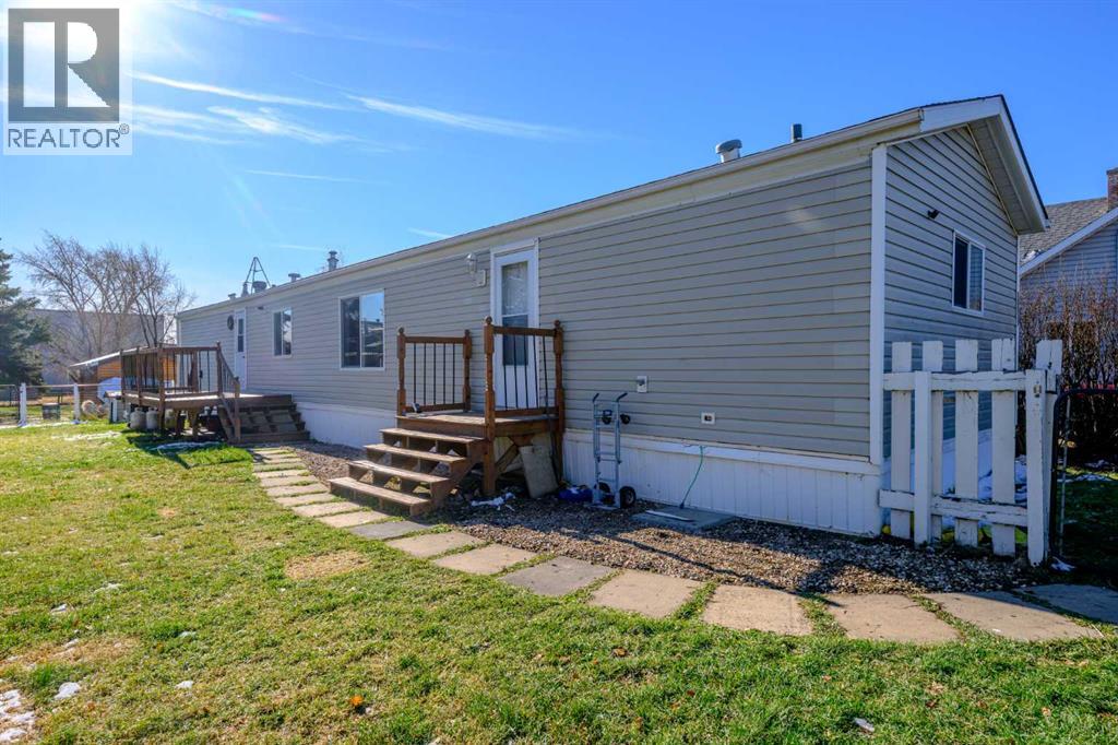 Photo of 10017 100 Avenue, La Glace