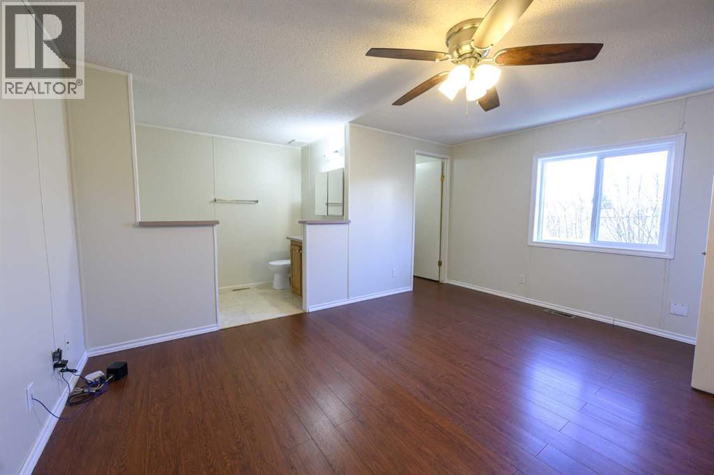 10017 100 Avenue - 16