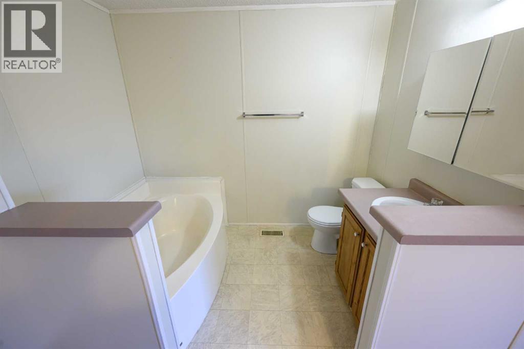 10017 100 Avenue - 18