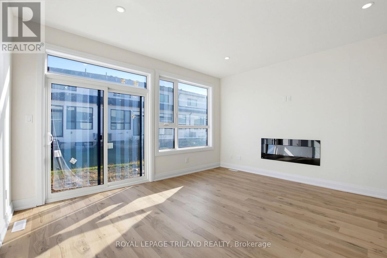 776 Banyan Lane — photo 11