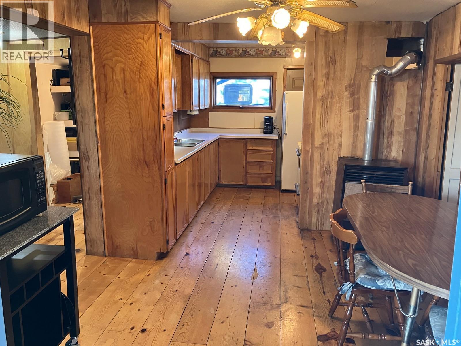 112 Rustad AVENUE, White Fox — photo 11