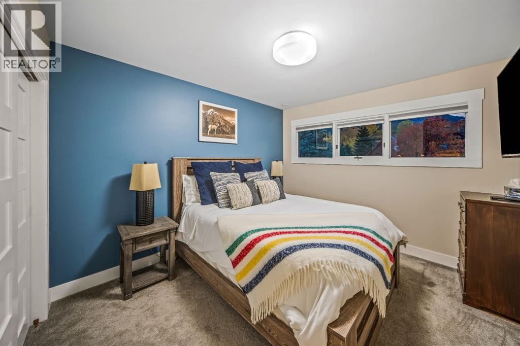 115 Spray Avenue - 16