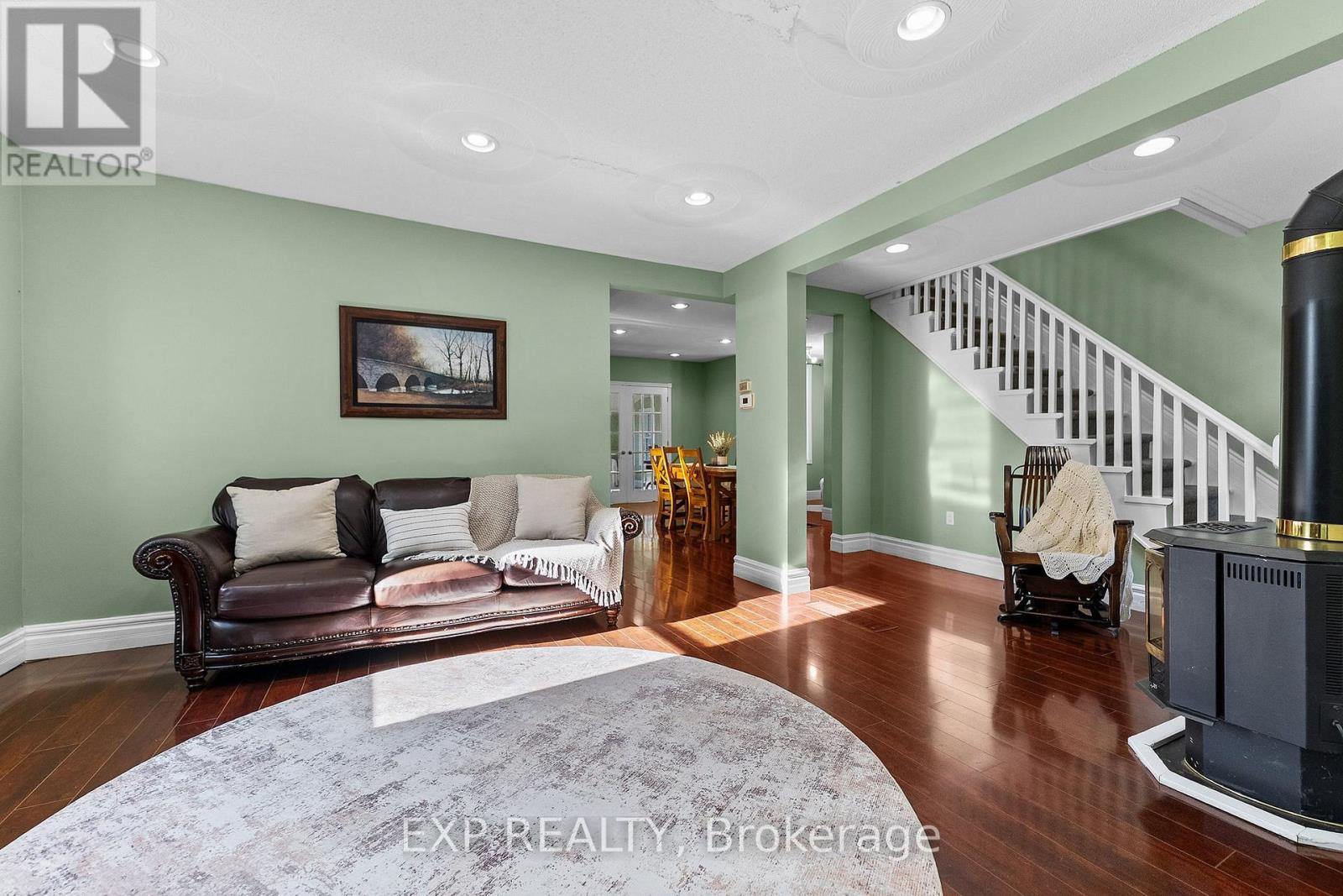 156 Margaret Street — photo 13