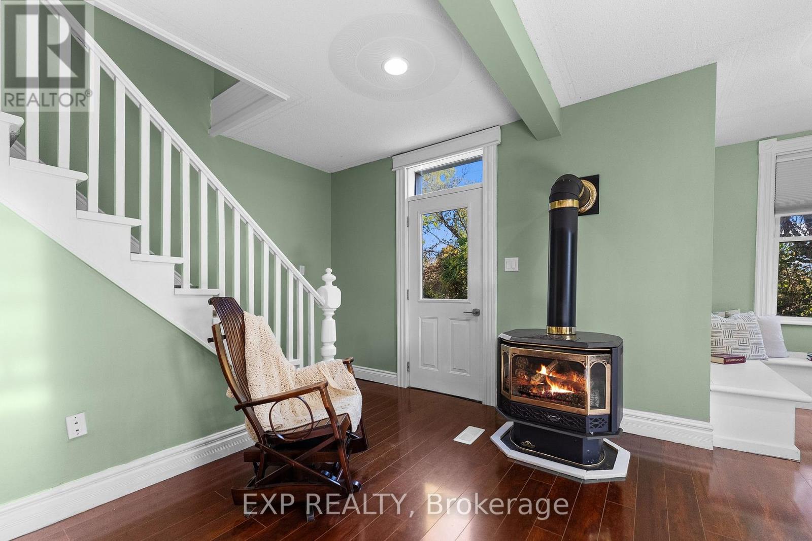 156 MARGARET STREET - 15