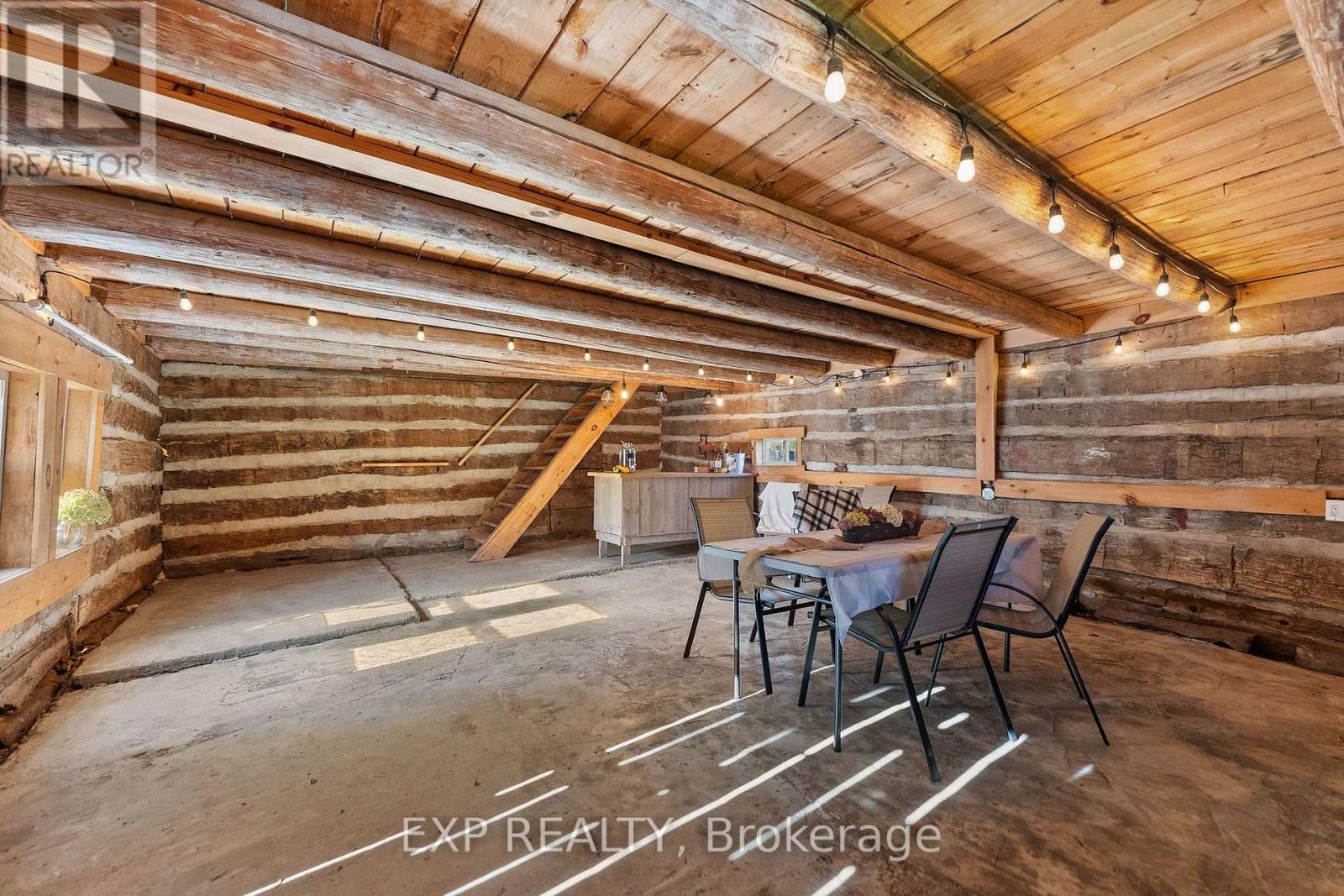 156 MARGARET STREET - 31