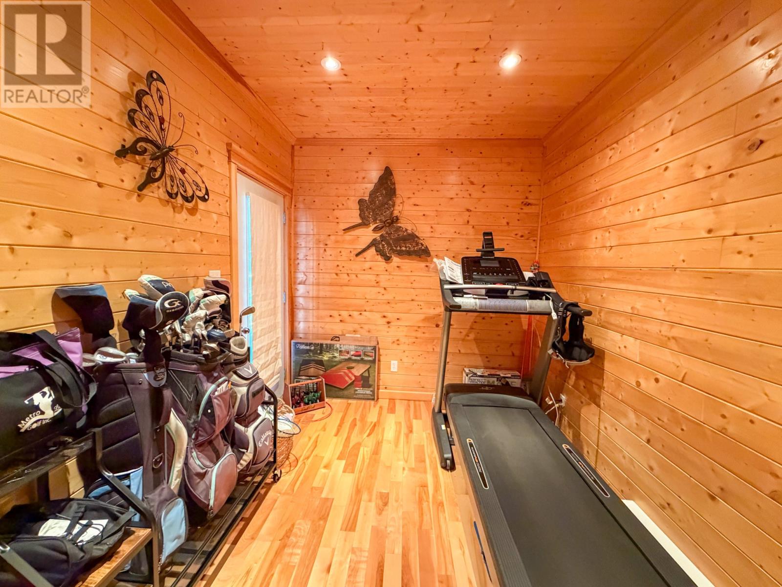 20 Lakeside Drive - 41