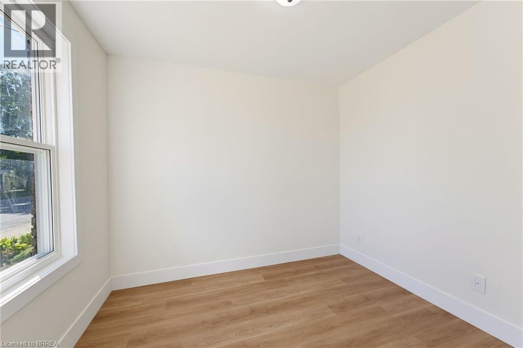 48 Maitland Street — photo 11