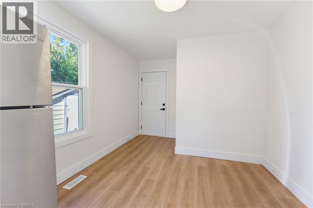48 Maitland Street — photo 8