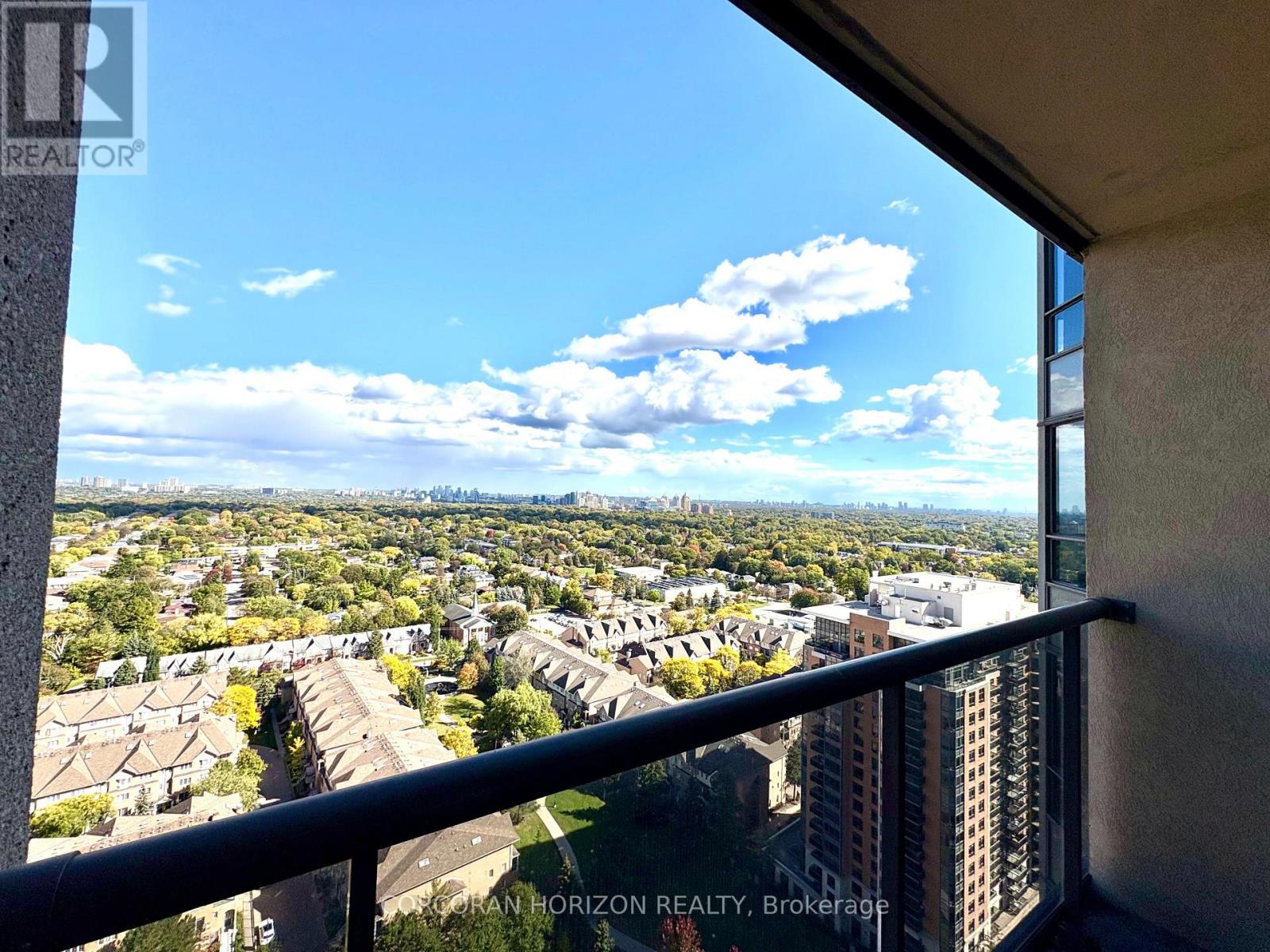 10 Northtown Way — photo 11