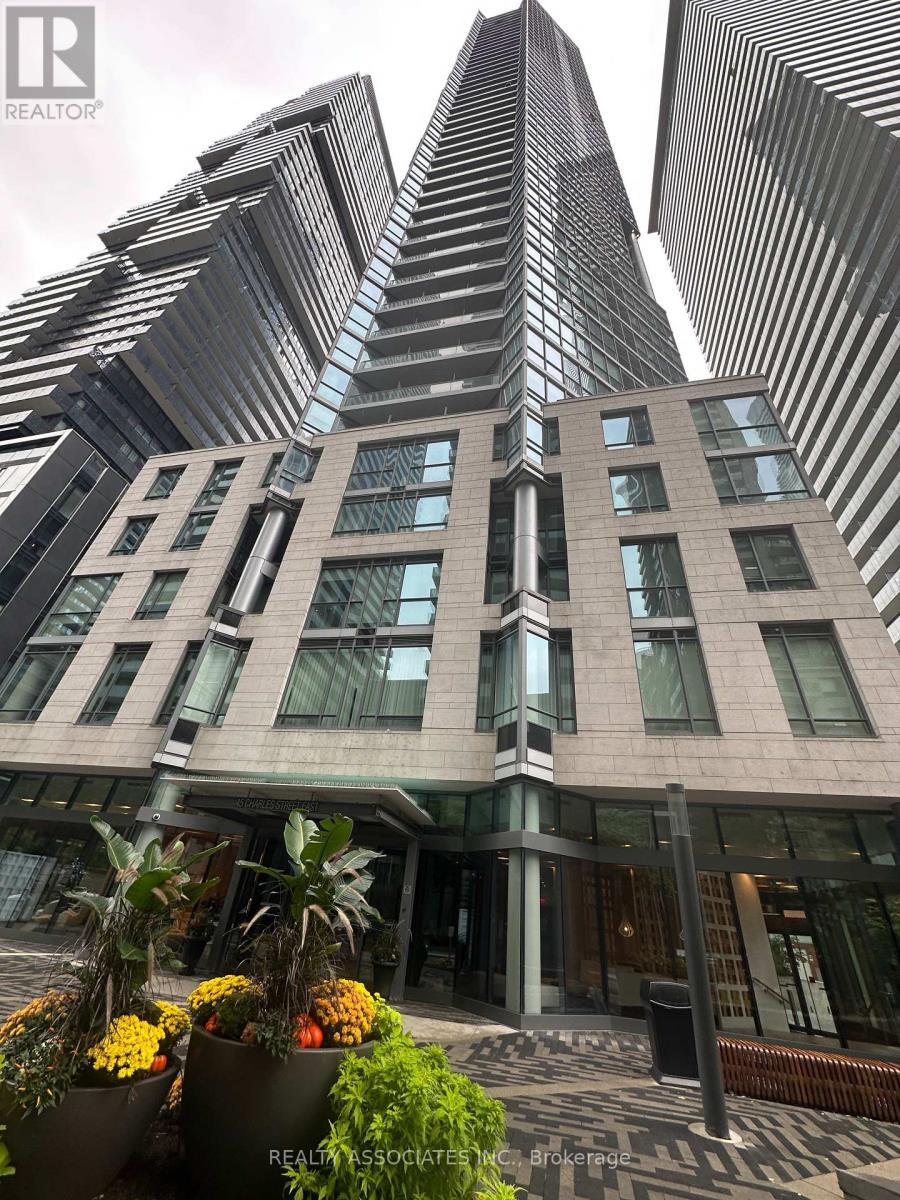 45 Charles Street East