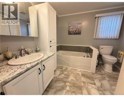 33 Kate Street, Grand Sault/grand Falls, NB E3Z0A9 Photo 13