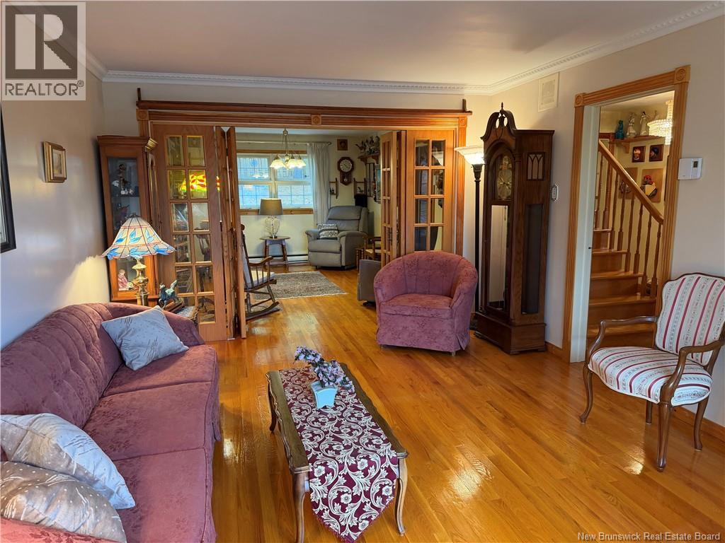 211 Bellevue Street - 20